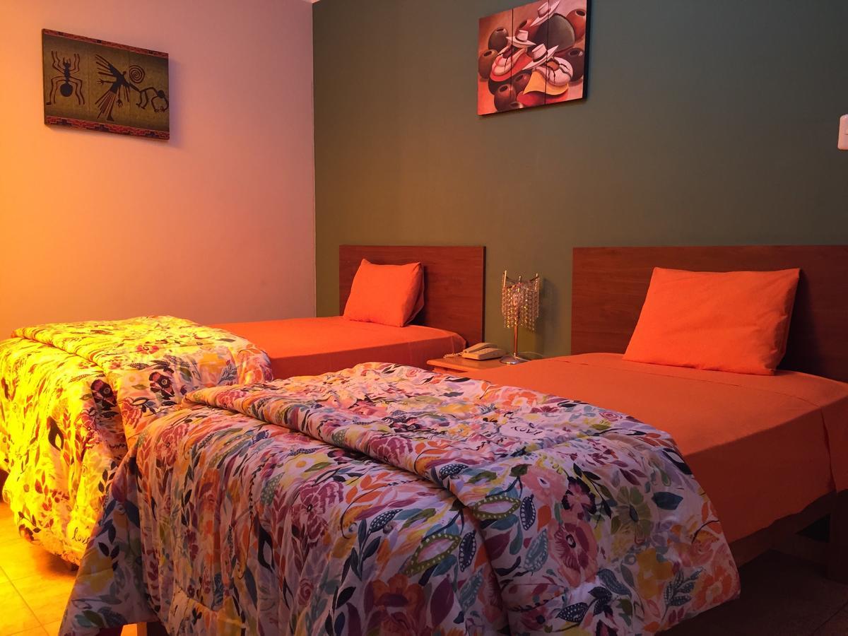 Hostal Rodinn Gobernadora Ngoại thất bức ảnh