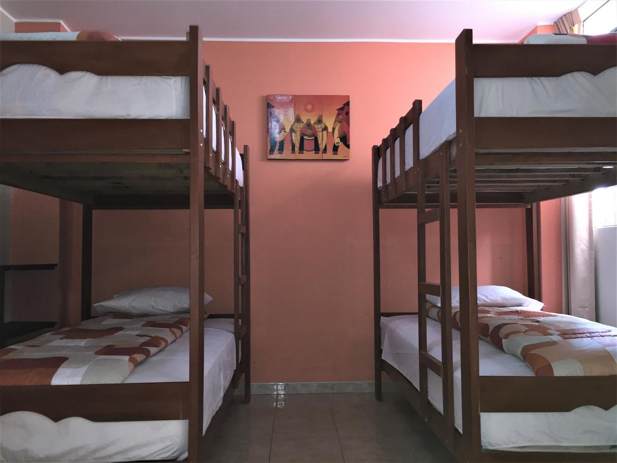 Hostal Rodinn Gobernadora Ngoại thất bức ảnh